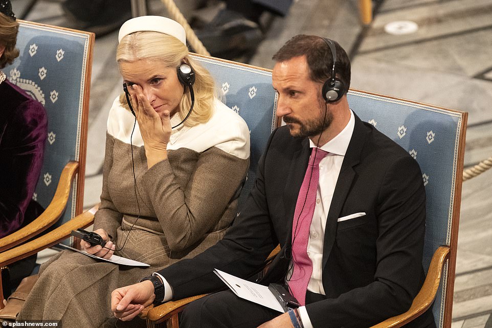 7245520 6480351 Mette Marit a former waitress who is married to Norway s heir ap a 21 1544464055612