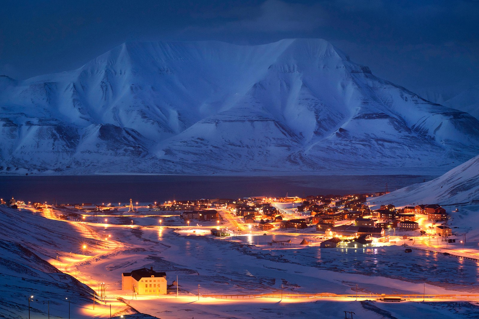 02 travel guide to svalbard islands norway north pole